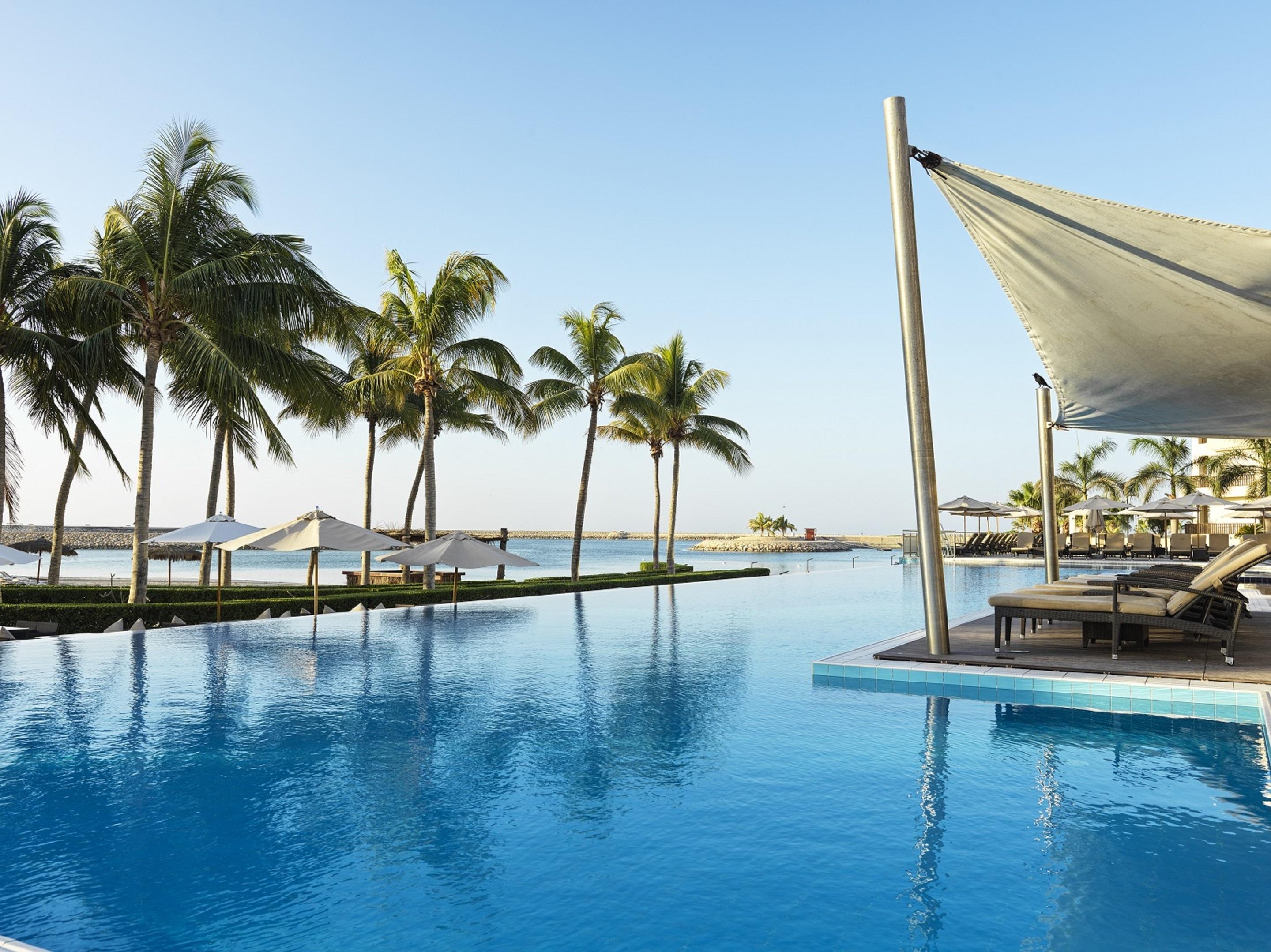 Fanar Hotel & Residences Salalah Exterior foto The Cove Rotana Resort