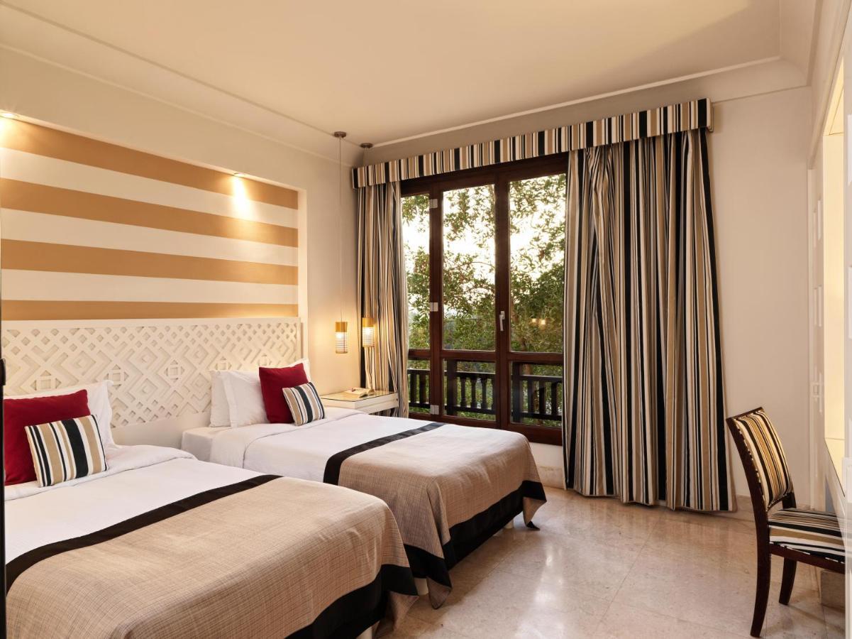 Fanar Hotel & Residences Salalah Exterior foto Deluxe Room